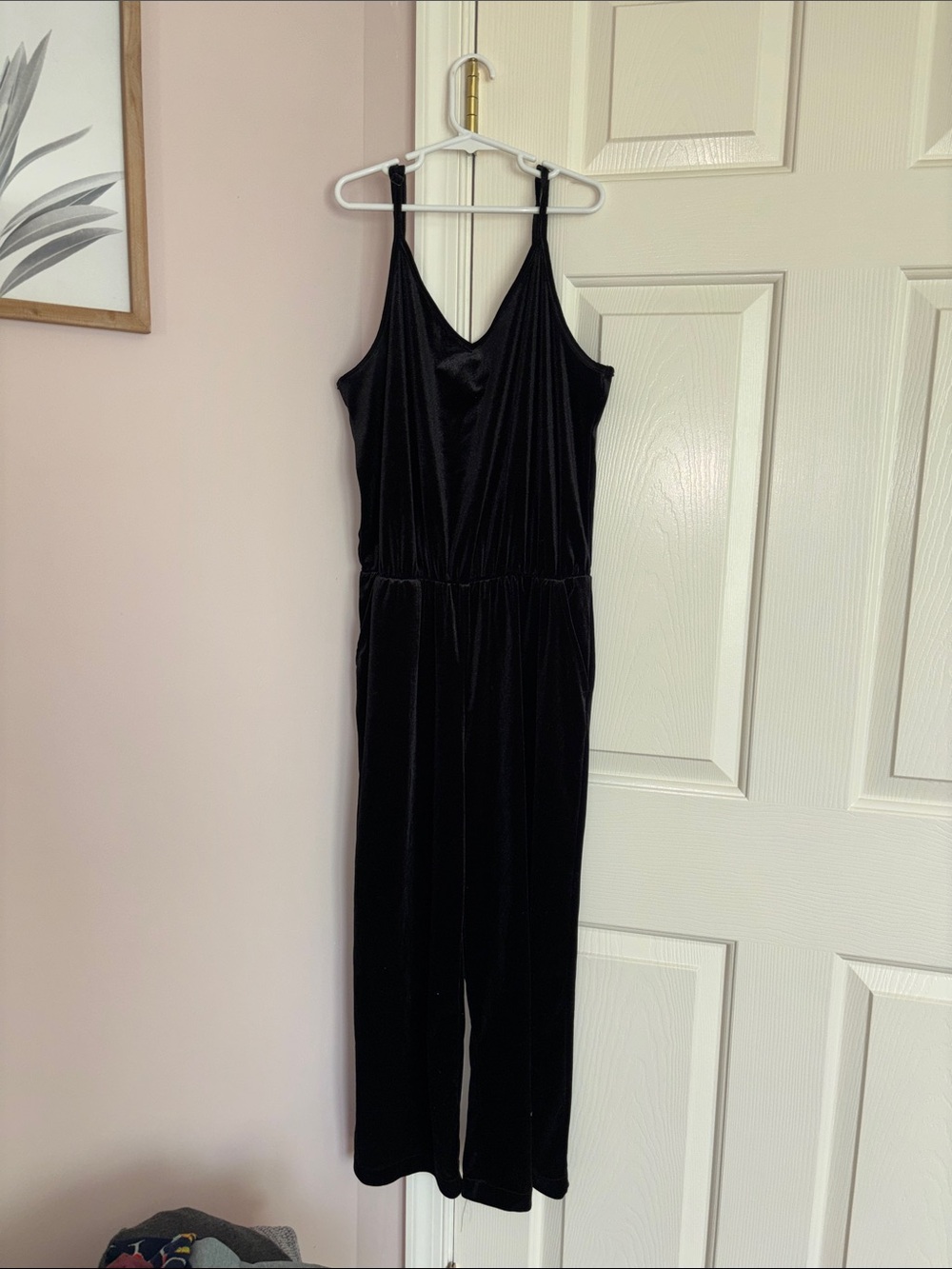 Old Navy Black Velour Jumpsuit Women’s Size XS